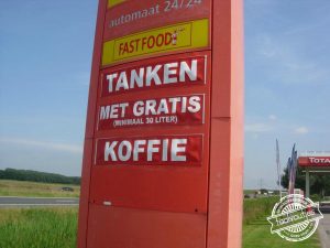 taalfoutje tanken en gratis 30 liter koffie